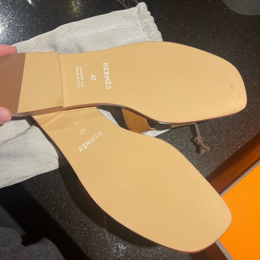 Tan H Women's Sandals - Picture 4 of 4